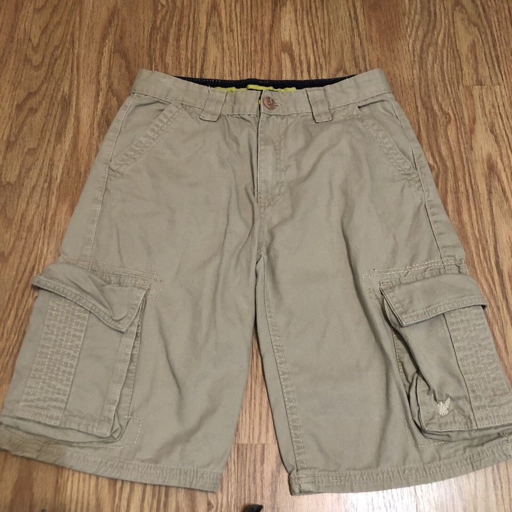 company 81 cargo shorts boys youth size 16 khaki Pockets No Stretch Pockets